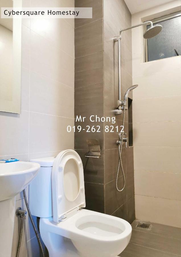 Cybersqaure Studio Suites With Netfilx @10 Min Walking Distance To Mcd Cyber Dzsaja Kültér fotó